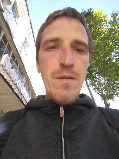   ,   Marat, 39 ,   ,   