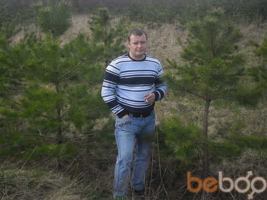  ,   Sacha, 41 ,  