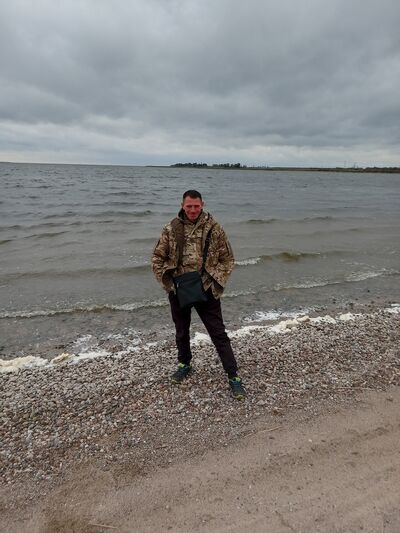  ,   Vitalii, 41 ,   ,   , c , 