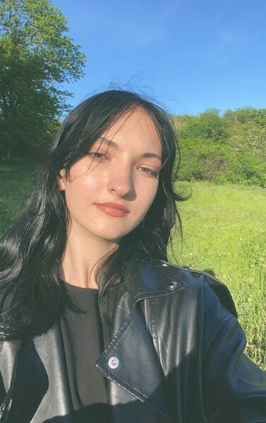  ,   Alina, 21 ,   ,   