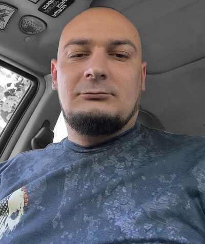  ,   Evhen, 32 ,   ,   