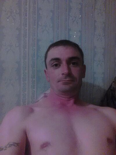  ,   Leo, 42 ,   ,   