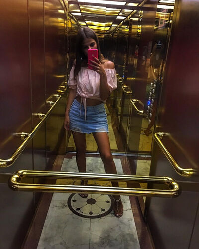  ,   Alisa, 25 ,   ,   , c , 