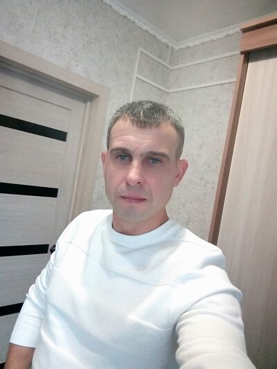  ,   David, 38 ,     