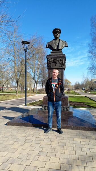  ,   Denis, 43 ,     , c , 