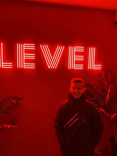  ,   Prosto, 27 ,   ,   