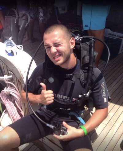  ,   Sam, 27 ,   ,   