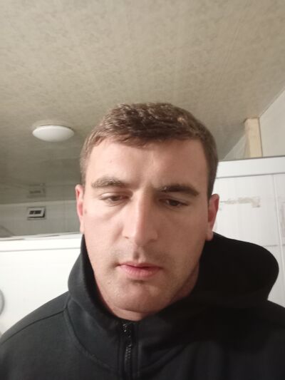  ,   Dima, 26 ,   ,   