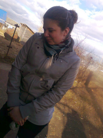  8319374  , 33 ,    -