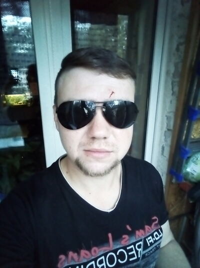  ,   Nikita, 35 ,  