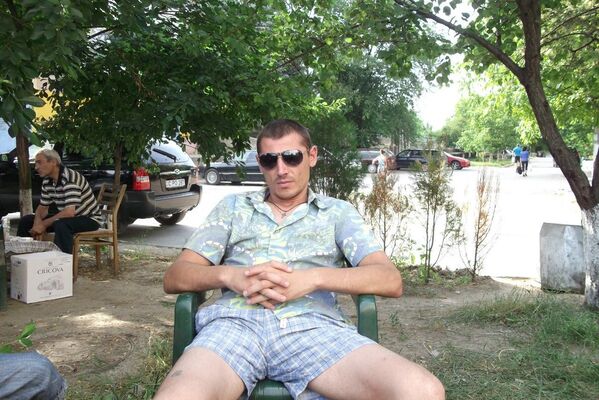  ,   Nikolai, 41 ,     , c 