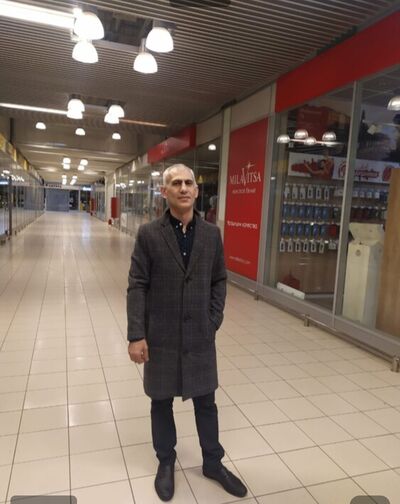  -,   Lyubovnik, 44 ,   ,   