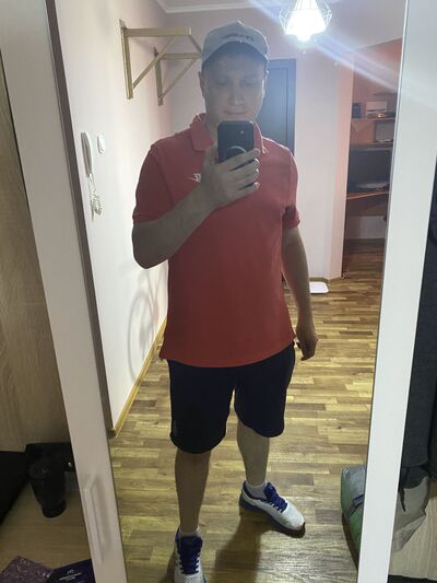  ,   Viktor, 24 ,   ,   