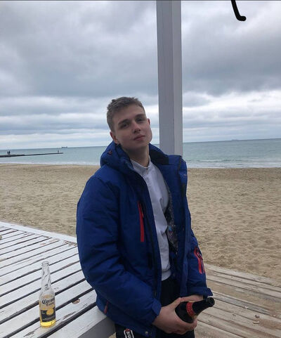  Banie,   Maxim, 22 ,   ,   