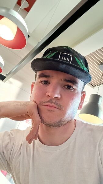 ,   Mo, 32 ,   ,   