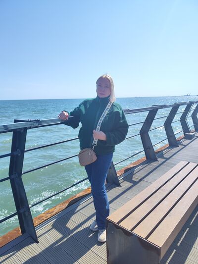  --,   , 52 ,  