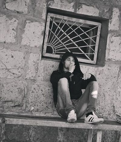  ,   Viktor, 30 ,   ,   , c 