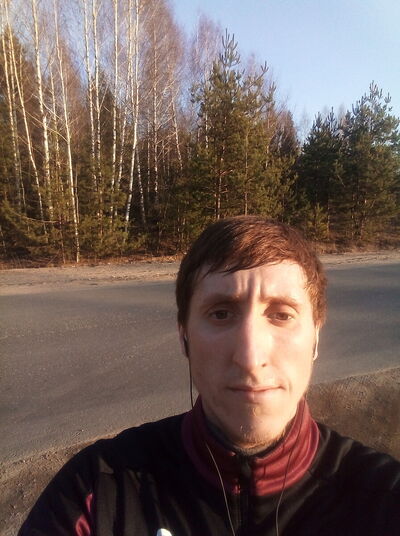  ,   Dmitrii, 33 ,   ,   , c , 