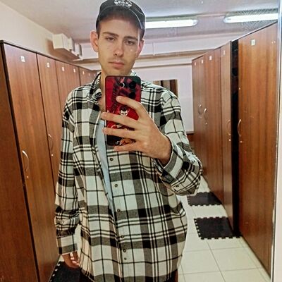  ,   Ilya, 25 ,     , c 