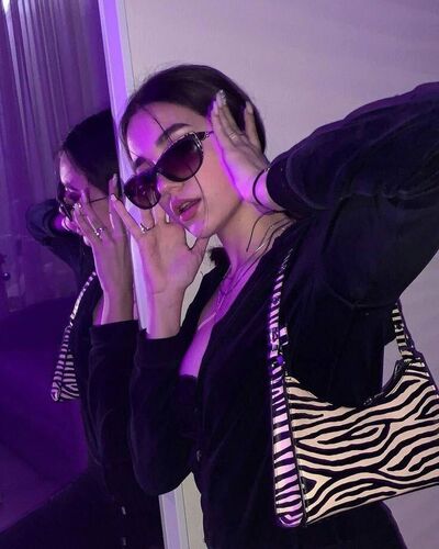  ,   Veronica, 24 ,   ,   