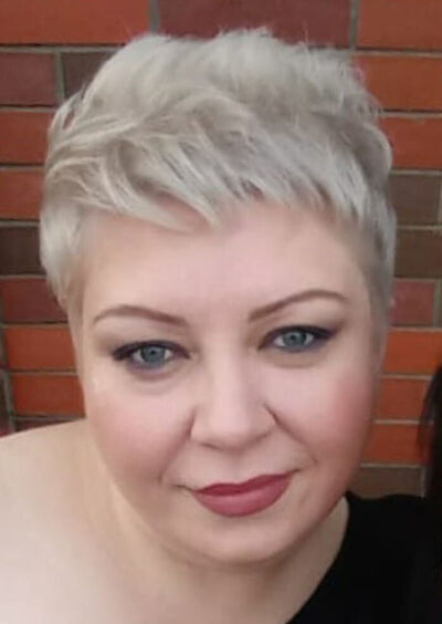  ,   Anna, 41 ,   ,   