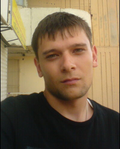  ,   Pavel, 35 ,   