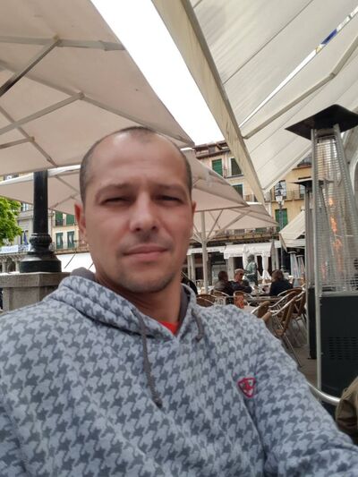 ,   Vitalii, 44 ,   ,   , c 