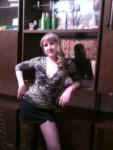  ,   Lena, 41 ,   ,   