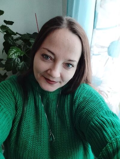  ,   Anett, 42 ,   ,   