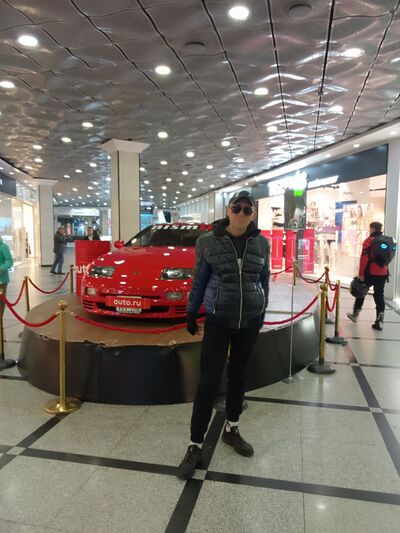 ,   Maxim, 34 ,   ,   , c 