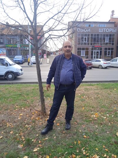  ,   Xanlar, 52 ,   ,   
