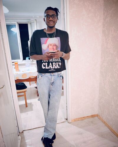  ,   Jean louis, 23 ,   ,   