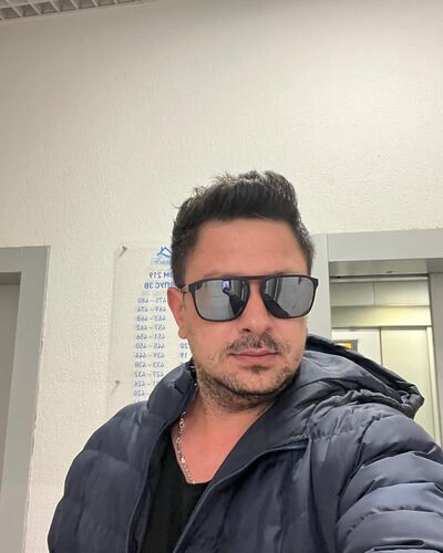  ,   Dabis, 38 ,   ,   
