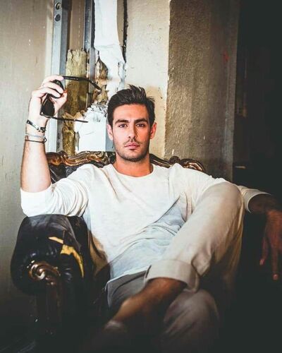  ,   David, 37 ,   ,   , c 