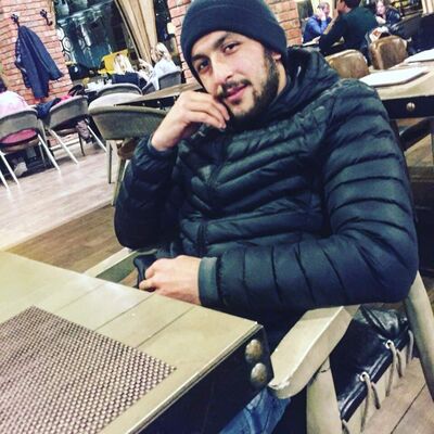  ,   Gio, 32 ,   ,   , c 