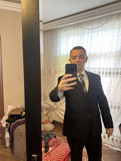  ,   Dima, 41 ,   ,   