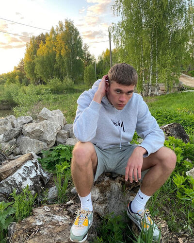  ,   Andrei, 27 ,   ,   