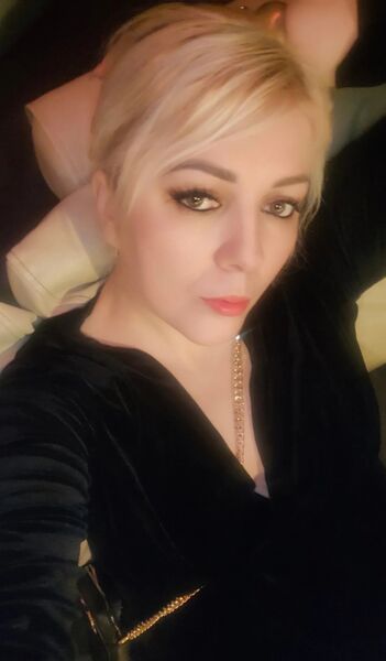  ,   Marina, 40 ,     , c 