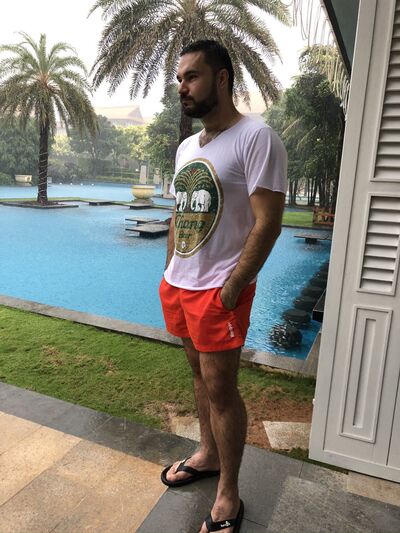  ,   Igor, 36 ,   ,   , c , 