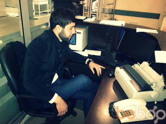  2403644  Elnar, 37 ,    