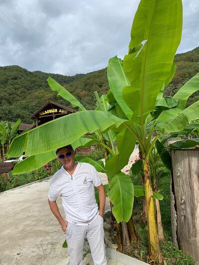  ,   Valery, 53 ,   ,   , c 