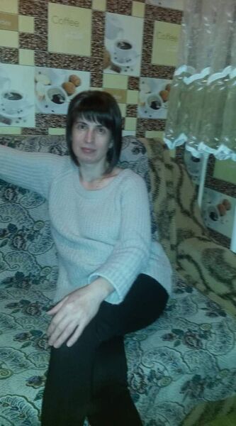  ,   Olesea, 44 ,   c 