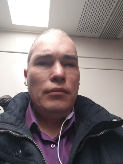  ,   Igor, 44 ,   