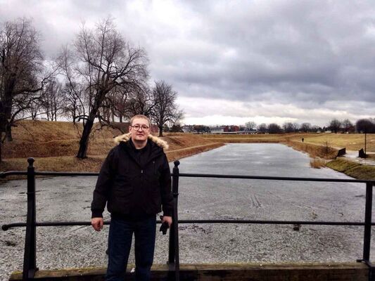  ,   Aleksandr, 48 ,   ,   , c 