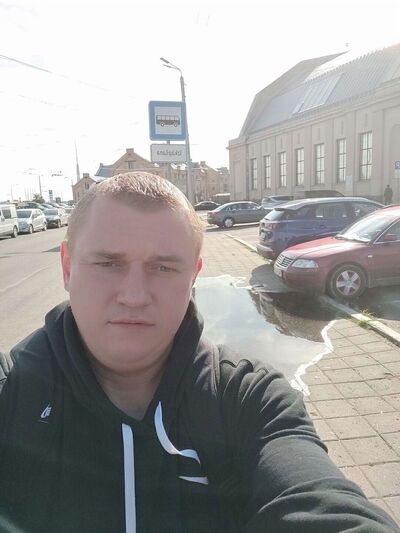 ,   Deniss, 37 ,   ,   