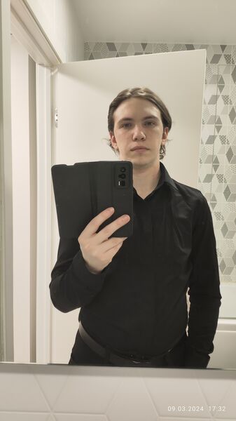  ,   Mikhail, 26 ,   ,   , c , 