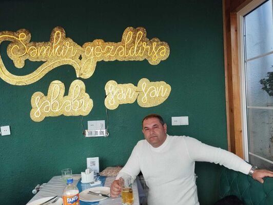  ,   Ruslan, 39 ,   ,   