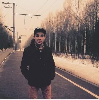  ,   Victor, 37 ,   ,   , c , 