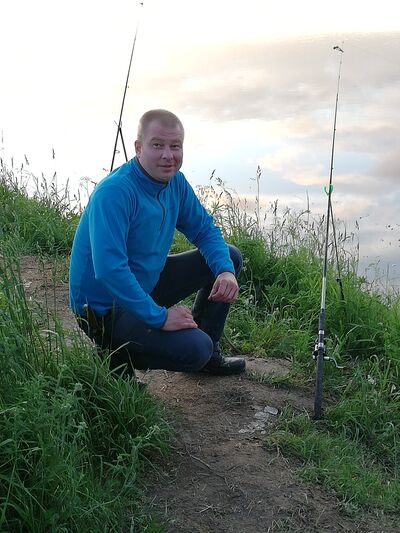 ,   Valeron, 44 ,   ,   