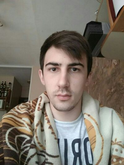  ,   Dakulzz, 30 ,   ,   , c 